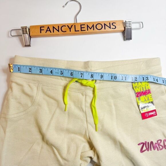 Zumba Women's Feel the Music Sweatpants Beige Joggers Lounge Dance Activewear XS - Picture 4 of 5